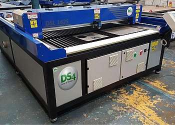 Maquina de corte a laser para aço inox preço Maquina de corte a laser para aço inox preço