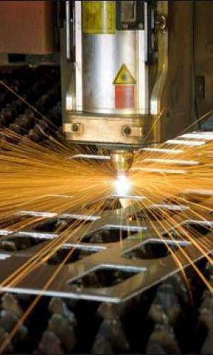 Prestadores de serviço de corte a laser Prestadores de serviço de corte a laser