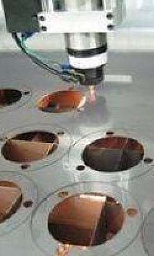 Serviço de corte a laser metal  Serviço de corte a laser metal